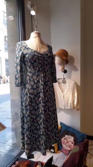 #seasaltcornwall ❤🏵🦋⚘

#vintagestyle #fairtrade #oldschool #floral #print #retro #vintagestyle #britishfashion #lifestyle #shoplocal #Leipzigcity #elegant #fairtrade #Leipzig