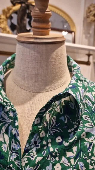 Achtung!  Zauberhafte Kleidungsstücke sind wieder bei uns gelandet!💃✨️🥰

#shoplocal #Leipzig #nachaltig #fairtrade #frühling